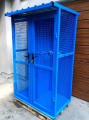 Klatka box wiata na butle gazu technicznego z 8 butli.JPG